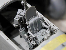 Load image into Gallery viewer, Border BF-010132 Lancaster BMK. I/III full internal constructed edition aircraft