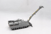 Load image into Gallery viewer, Border BT-011135 Leopard 2 brown bear military engineering vehicle