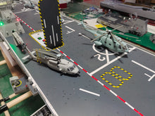 Load image into Gallery viewer, 1:100 Plan type 075 LHA RC  RTR SHIP MODEL 7571 THE LENGTH REACHES 2.4 METERS